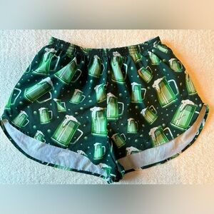 Boa USA running shorts, Green Beer Pattern. St Patty’s Day, sz Medium